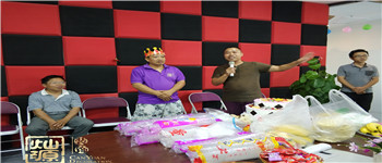 南寧裝飾公司-燦源裝飾 員工生日party 南寧裝飾公司-燦源裝飾 員工生日party