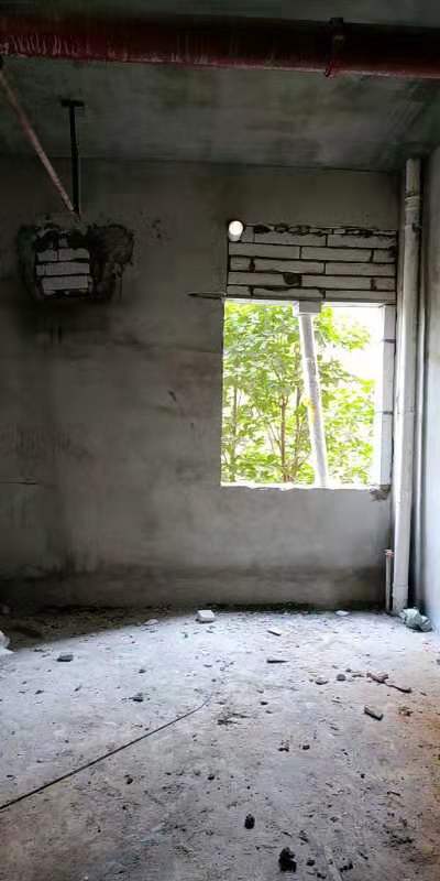 窗口修補中 窗口修補中