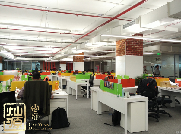 小米通報內部貪腐 小米通報內部貪腐員工辦公環境揭秘