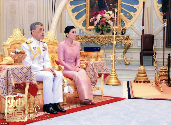 泰國國王公開納妃 【多圖】扒一扒你不知道的泰國國王貴妃居住王宮照片