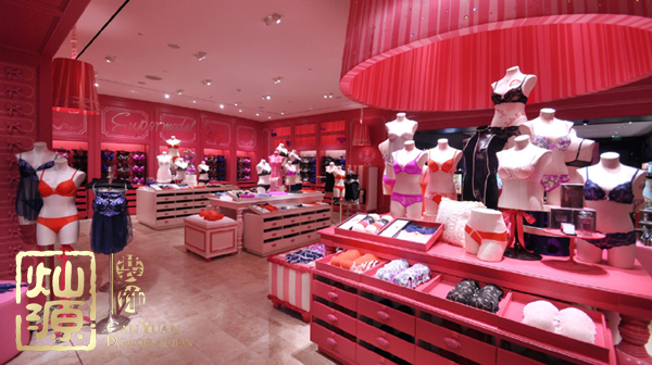 維密首位變性模特橫空出世 【多圖深度】探究維密首位變性模特事件的來龍去脈