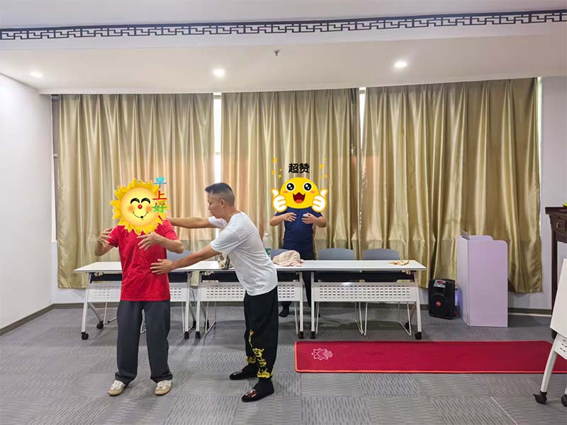 樁友之家站樁現場